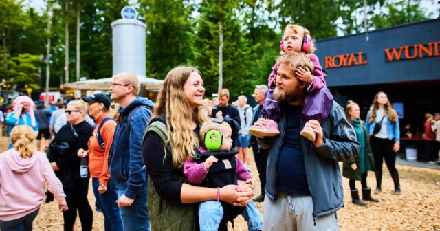 afslappende-og-familievenlig-sondag-pa-smukfest